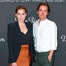 Princess beatrice and edoardo mapelli mozzi's just married at windsor castle. Fotos Von Princess Beatrice And Edoardo Mapelli Mozzi Romance Rewind E Online Deutschland