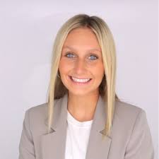 I'm excited to share that I have accepted a full-time position as a Travel  Director at Maritz Global Events! As a Travel Director, I will provide  on-site support around the world to