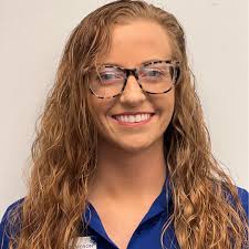 Alexis Dameron's Instagram, Twitter & Facebook