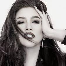 Nicole Deluna's Instagram, Twitter & Facebook