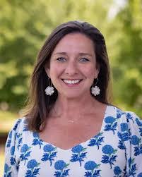 Alison Mcneil's Instagram, Twitter & Facebook