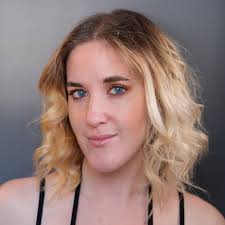 Molly Geiger's Instagram, Twitter & Facebook