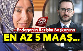 Cumhurbaşkanlığı i̇letişim başkanı fahrettin altun'un eşi fatmanur altun, çifte maaş eleştirilerine ilişkin dikkat çeken bir açıklamada bulundu. Fahrettin Altun Un Evine En Az 5 Maas Giriyor