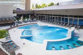It is a short drive away from the village museum and the nearest station is jiului. Ramada Parc Hotel Hotel Bucuresti Romania Overview