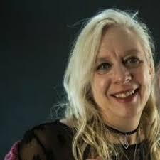 Stream Anya Mia music