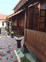 Nak rasai suasana kampung yang damai, muslimah homestay rumah melaka adalah pilihan terbaik. Rumah Kayu Homestay Melaka Muat Turun H