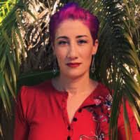 Amy Raz's Instagram, Twitter & Facebook