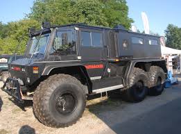 Der ursprüngliche zweck des allradantriebs ist eine weitgehende geländetauglichkeit des fahrzeugs. Abenteuer Allrad An Grenzen Stosst Nur Das Veranstaltungsgelande Suv 4x4 Allrad News De