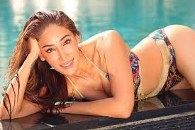 In september 2013, hayat named on the fhm sexiest women in the world list in position 81. Sofia Hayat Wiki Bio Age Career And Personal Life Samvad Plus