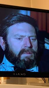 Just watched season 6 episode 22 “sweet sixteen” I know in real life there  was a ten year age difference between Laura and Almonso … but still find it  creepy weird a