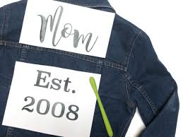 Diy Painted Denim Jackets Make Great Gifts For Her diy painted denim jackets make great