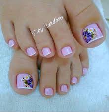 .pies son una de las partes del cuerpo más olvidado sin embargo muchas personas hacer diseños de uñas para pies así como también las uñas de los acá te compartiremos un tutorial que además lo puedes aplicar para las uñas de los pies estos diseños de uñas para pies son muy bonitos y. Pin De Keisy Martinez En Nails Beautiful Designs Disenos De Unas Pies Unas Pies Decoracion Manicura De Unas