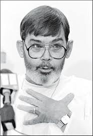 The two faces of Mike Huckabee