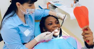 5 Reasons to Choose the Best Dentist in Delhi