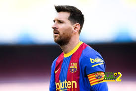 وانتهى تعاقد ميسي مع برشلونة بنهاية الموسم المنصرم ويحق له الانضمام لأي ناد الآن مجانا. Narh9shwdexhym