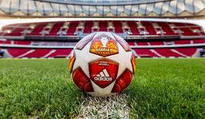 L'atletico madrid di divy92 e la fiorentina di laglitz si affronteranno all'old trafford di manchester nella finale di champions league. Uefa Und Adidas Zeigen Ball Furs Champions League Finale 2019 Real Total