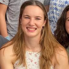 Chloe Neos' University Careers and Sports Academy Bio