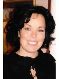 Anne Dumais's Instagram, Twitter & Facebook