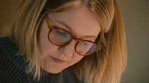 Fundraiser by Hannah Lindgren : Short Doc: Endometriosis, Medical Trauma &  Bias