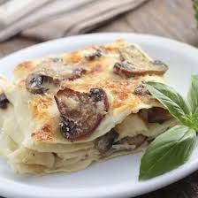 Lasagne Aux Champignons Tofu Sauce Bechamel Et Soja Recette Lasagne Champignon Recette Lasagne Lasagnes