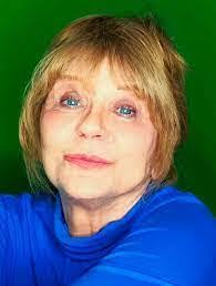 Jeanette Connor's Instagram, Twitter & Facebook