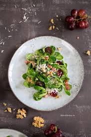 Feldsalat Mit Trauben Speck Vinaigrette Rezept Salat Feldsalat Kohlrouladen Rezepte