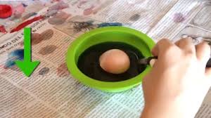 Temukan gambar stok gratis tentang kulit telur yang menggunakan warna hitam (#000000). 4 Cara Untuk Mewarnai Telur Untuk Paskah Wikihow