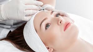 Sarah Raine Aesthetics