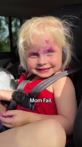 June the makeup queen. #makeupfail #grwm #momfail #theweesefamily