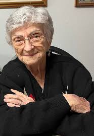 Agnes Grace Fig De Mauro