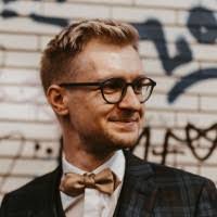 Ronald Eckardt's Instagram, Twitter & Facebook