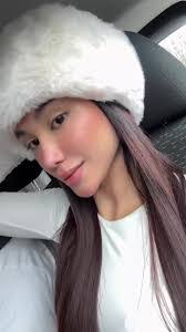 Marci Morales's Instagram, Twitter & Facebook