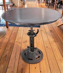 Here is one of our industrial style adjustable height coffee tables. Height Adjustable Coffee Table In Industrial Design Brushed Oiled Historische Bauelemente Jetzt Online Bestellen