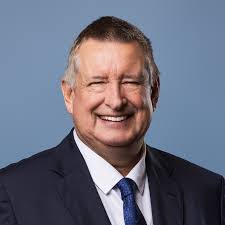 Tom Mckillop's Instagram, Twitter & Facebook