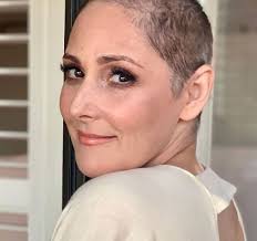 Ricki Lake Opens Up About Hair Loss, Shows Off Nearly Bald Head