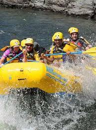 Planning a float trip in the warm weather and need an inspiring or funny slogan for your trip? Bloopers Funny Photos American River Recreation