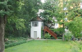 Het Schillergartenhauss In Jena Im Marz 1797 Erwarb Friedrich Schiller Das Gartenhaus An Der Leutra Das Damals In Einer Anmutigen Vorwiegend Landlich Gepragt