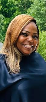 DeBrosia Griffin Sings