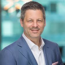 Eric Dinges's Instagram, Twitter & Facebook