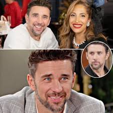 Cane is very quiet when Phyllis is ranting about power. He has a plan to  use Phyllis and then dump her 😂