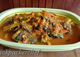 Ainin sofiya's job is not just to clean the house, but also to do the kitchen work. Asam Pedas Untuk Dia