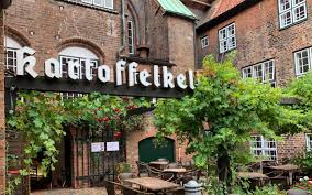 Bearbeitungsstand der speisekarte von gasthaus butz ist der 07.02.2019. Speisekarte Vom Restaurant Kartoffel Keller In Lubeck