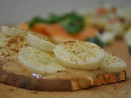 Susskartoffel Toast Mit Erdnussbutter Und Banane Rezept Susskartoffel Toast Rezepte Susskartoffel