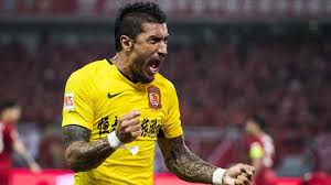 Paulinho made his debut for the seleção on 14 september 2011 in the first leg of the 2011 superclásico de las américas against rivals argentina in córdoba. Uotlcntnc Qptm