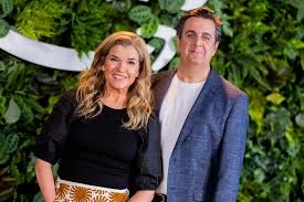 Anke Engelke und Bastian Pastewka loben Teamplay der Schafe