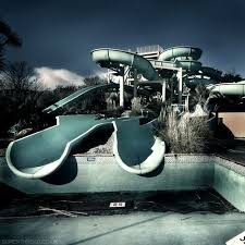 Abandoned Swimming Pool England Superthread In 2020 Abandoned Amusement Parks Abandoned Water Parks Abandoned Places