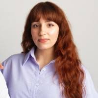 300+ perfiles de «Ana Bueno»