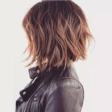 Les tendances à adopter cette année. Idee Tendance Coupe Coiffure Femme 2017 2018 Cheveux Mi Longs 40 Coupes Tendance 2016 Vogue Tunisie Maroc Algerie Magazine Fashion Luxe Inspiration Et People