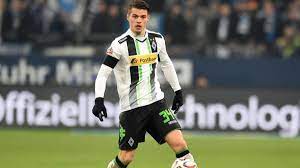 Read more there were two or three others who could have replaced jantschke, said schubert, but i picked granit. Medien Granit Xhaka Wechselt Von Borussia Monchengladbach Zum Fc Arsenal Eurosport