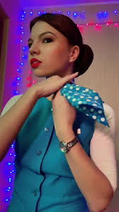 Утренние сборы стюардессы: День из жизни